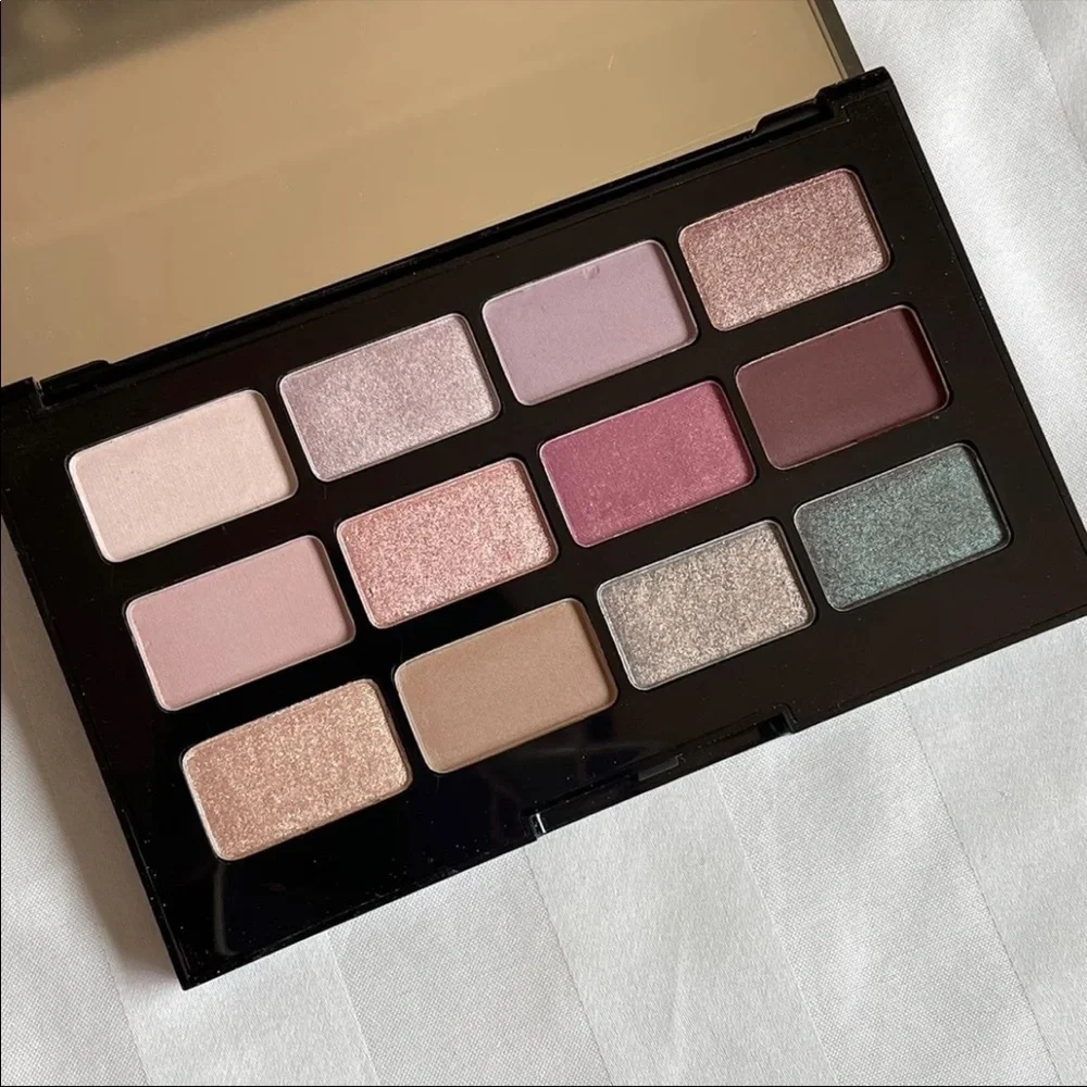 🌿 LAURA GELLER The Casual Collection Multi-Finish Eyeshadow Palette